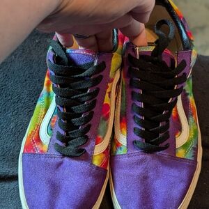 Women's Vans size 10.5 (Men 9)